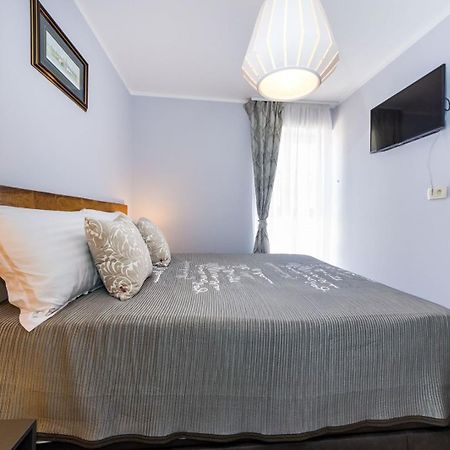Ema 2Br Apt. In Old Town Centre Zadar Exterior foto