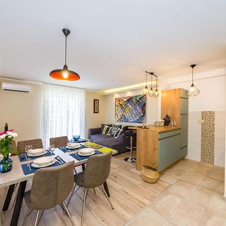 Ema 2Br Apt. In Old Town Centre Zadar Exterior foto