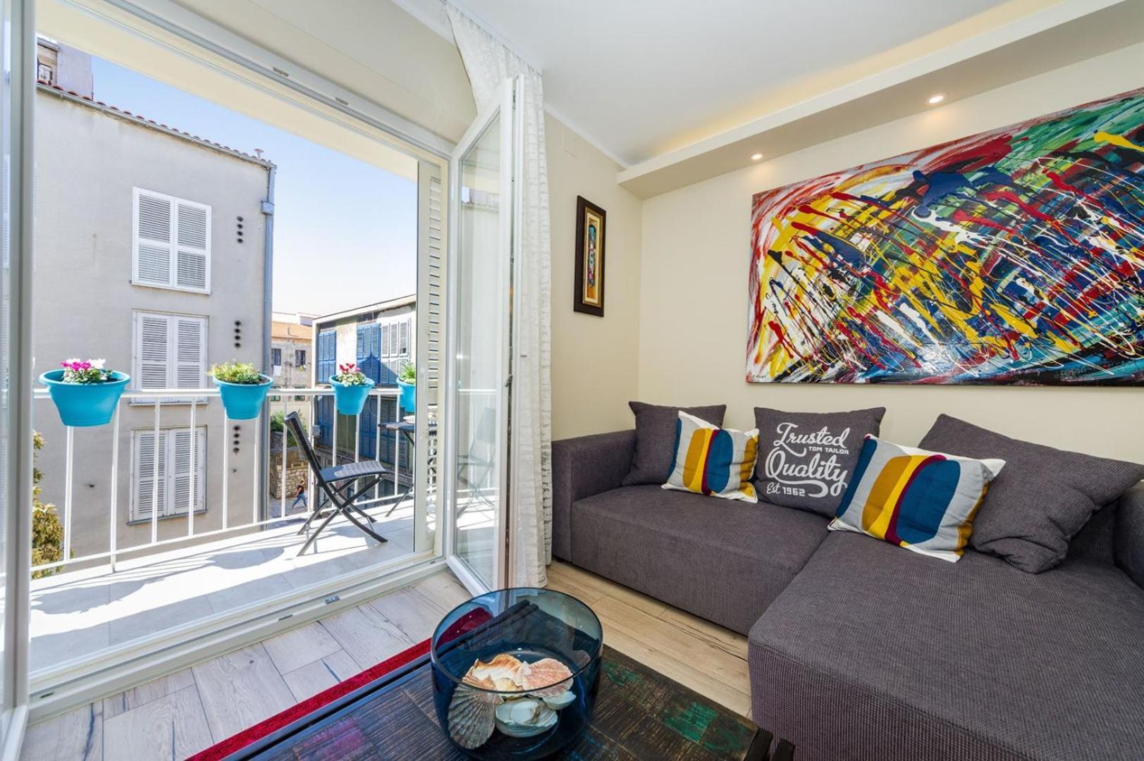 Ema 2Br Apt. In Old Town Centre Zadar Exterior foto